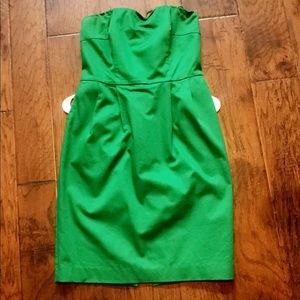 Express green sweetheart neckline dress
